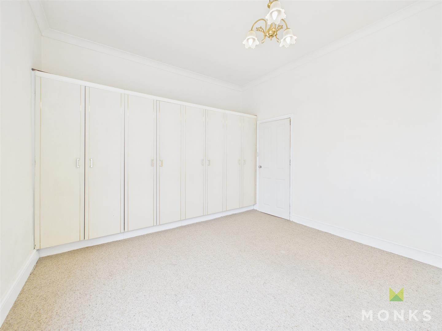39 Monkmoor Road, Shrewsbury, SY2 5AH For Sale